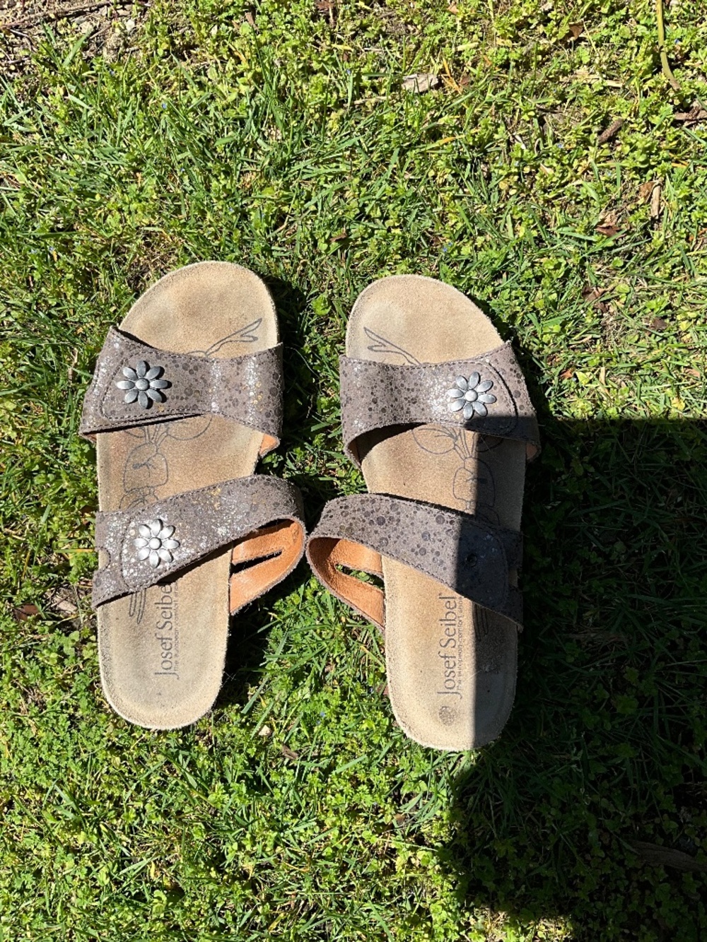 Joseph Seibel sandals, size 9, velcro